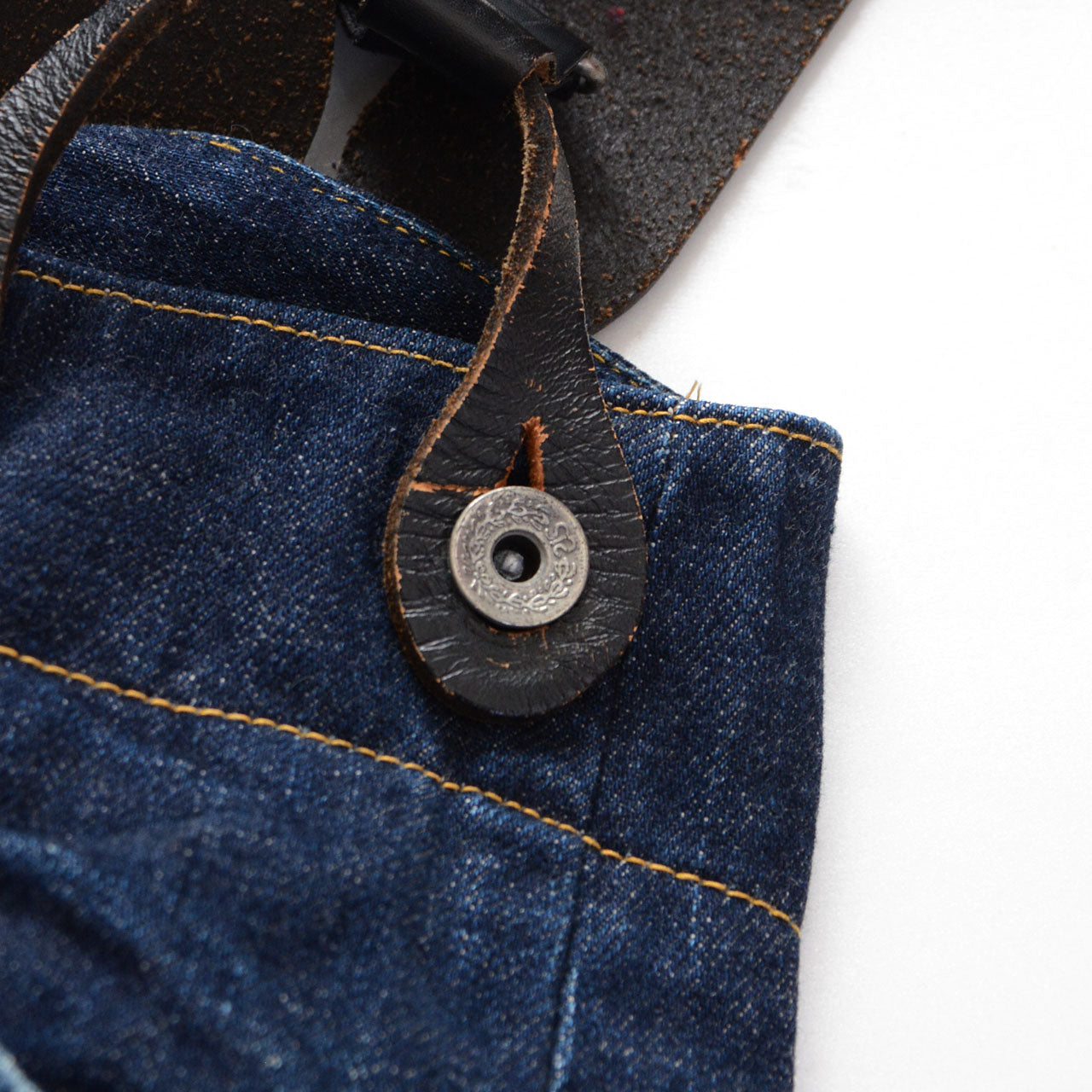Hand-painted seagull mark, laurel wreath button, EVIS selvedge denim, 1990s Japan vintage