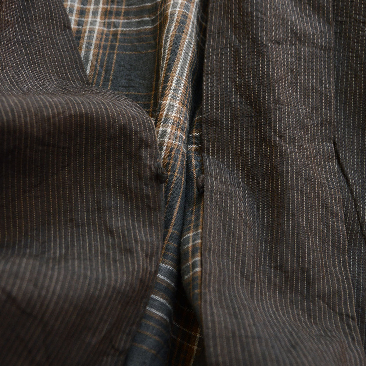 Haori tie attachment loop with fine-striped fabric and plaid cotton lining