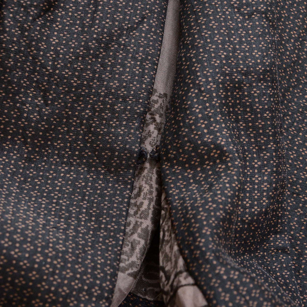 Chi loop detail on vintage haori jacket, fabric loop for haori-himo cord attachment, dark silk blend, Japan vintage