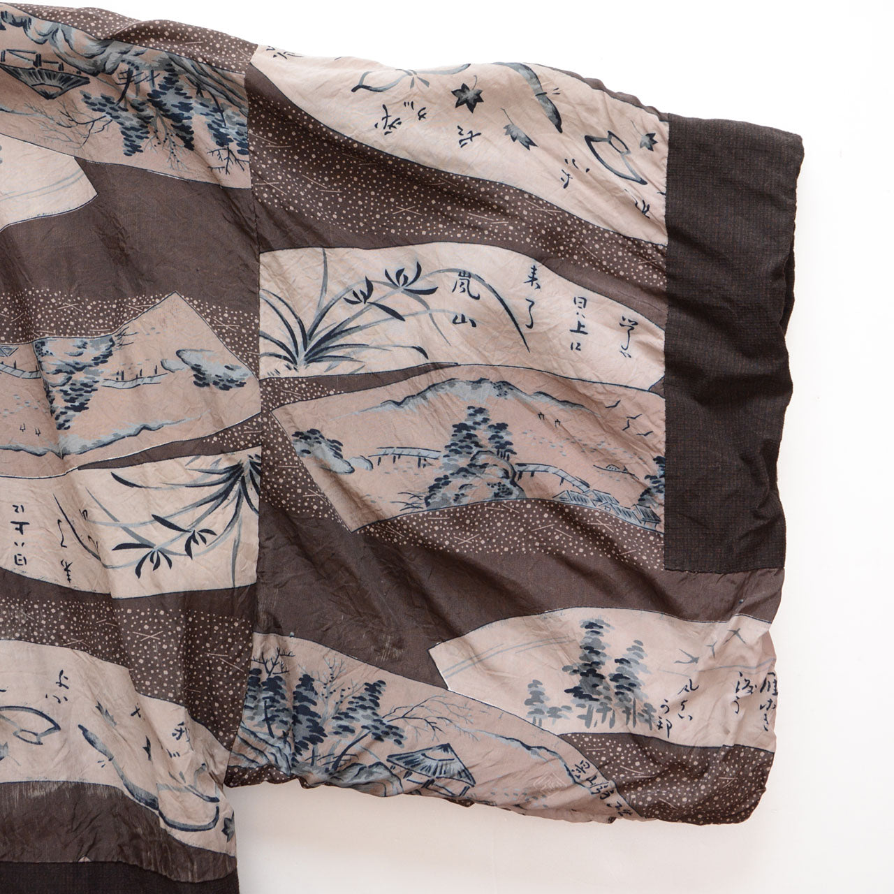 Haori jacket sleeve lining, sansui landscape and calligraphy pattern, rayon blend, Showa era Japan vintage