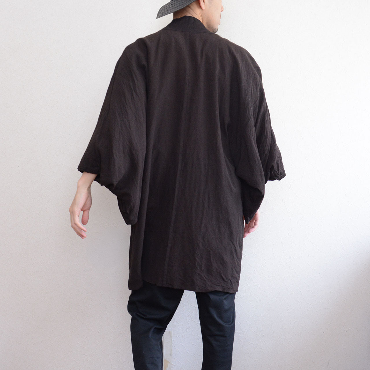 Male model wearing haori jacket, back view, sansui calligraphy lining, Showa era Japan vintage