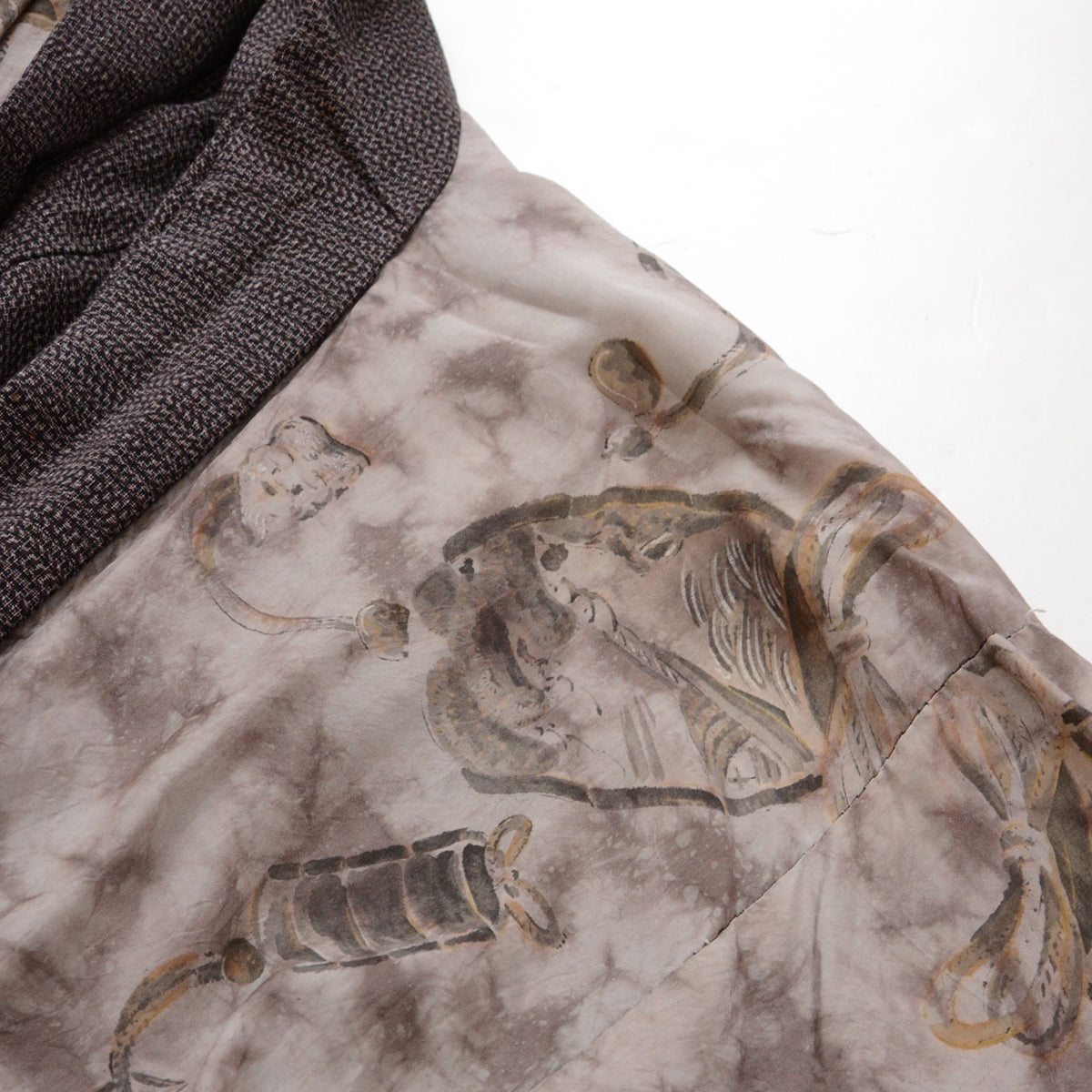 Japanese vintage men's haori lining with hand-painted style pattern, late Showa era