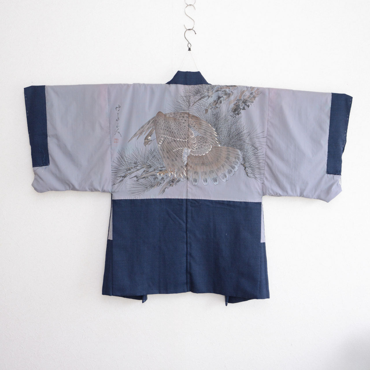 Men’s Kimono Jacket with Striking Eagle Lining