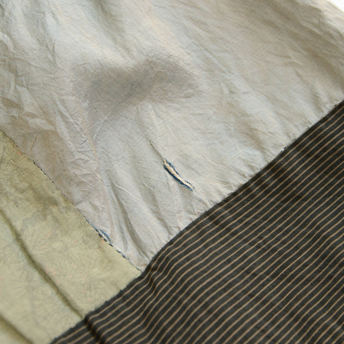 Damage to the acetate-like sleeve lining of a Japanese vintage haori jacket