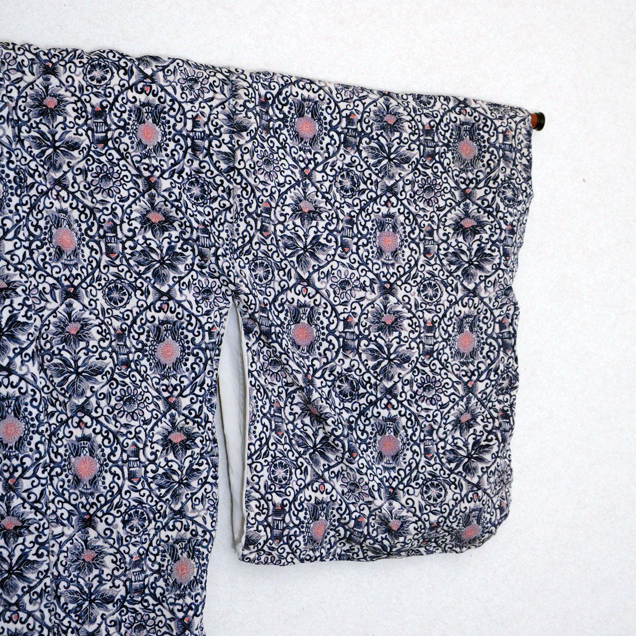 Vintage haori kimono jacket, navy karakusa floral pattern, coral pink motifs, late Showa era, Japan