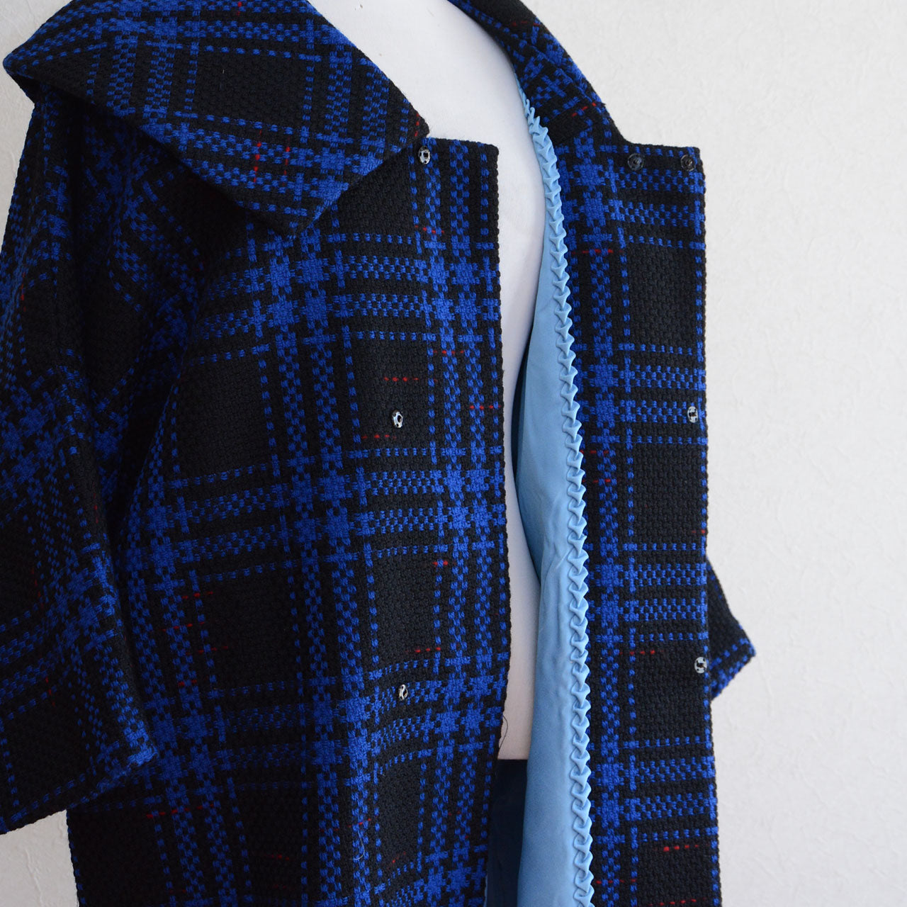 Showa retro Japanese women’s outer coat, mama coat with checked pattern and loose silhouette