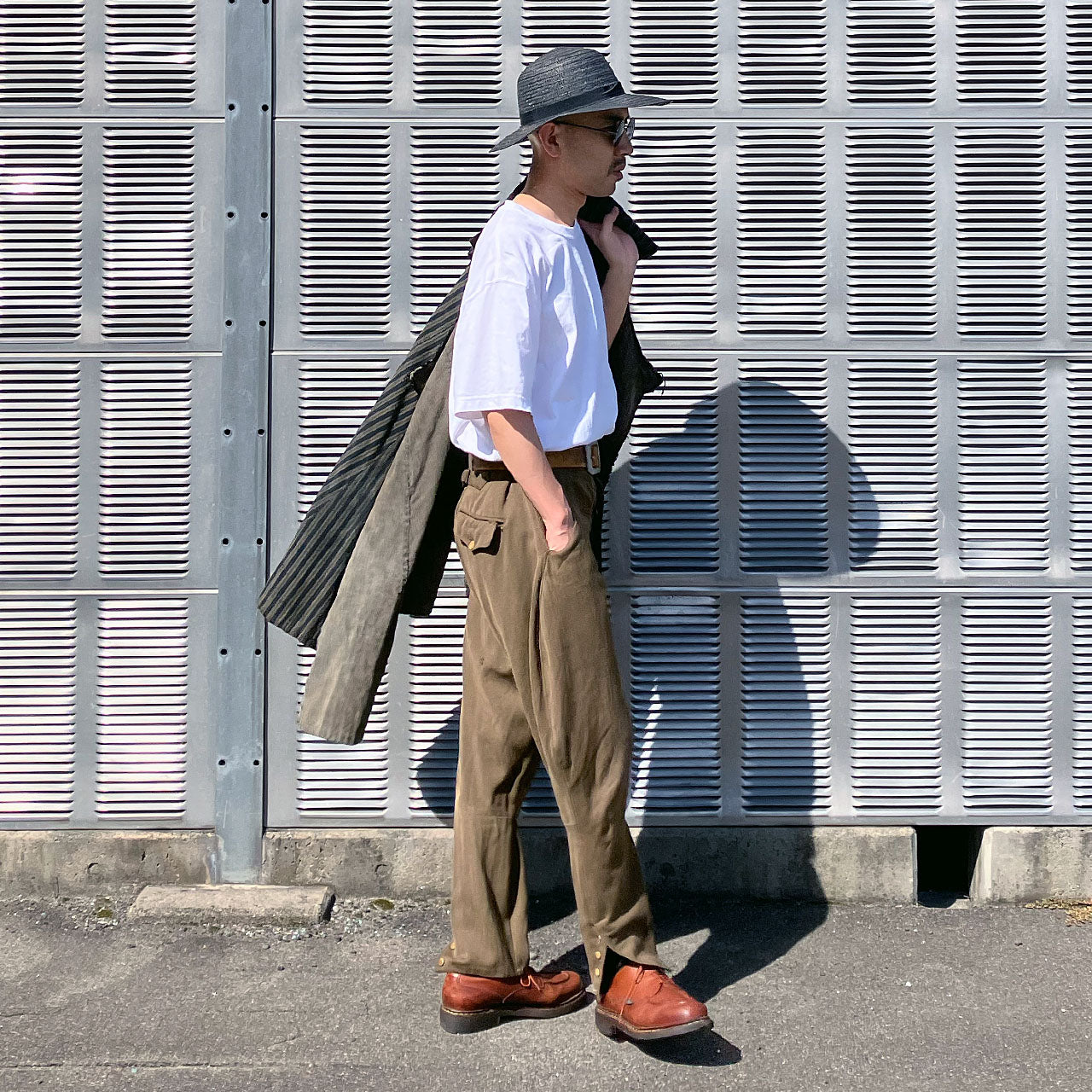 Vintage Japanese jodhpurs, ideal for collectors and fashion enthusiasts