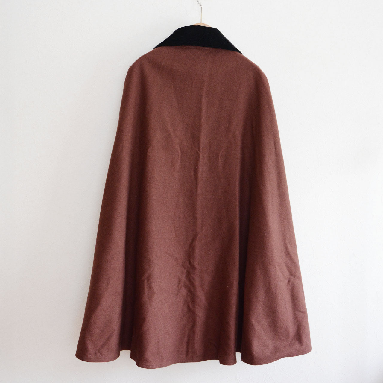 Rare Japanese vintage wool mantle reflecting postwar fashion transition in Japan