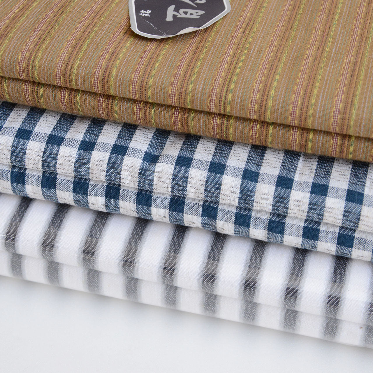 Japanese vintage cotton fabric in tanmono form