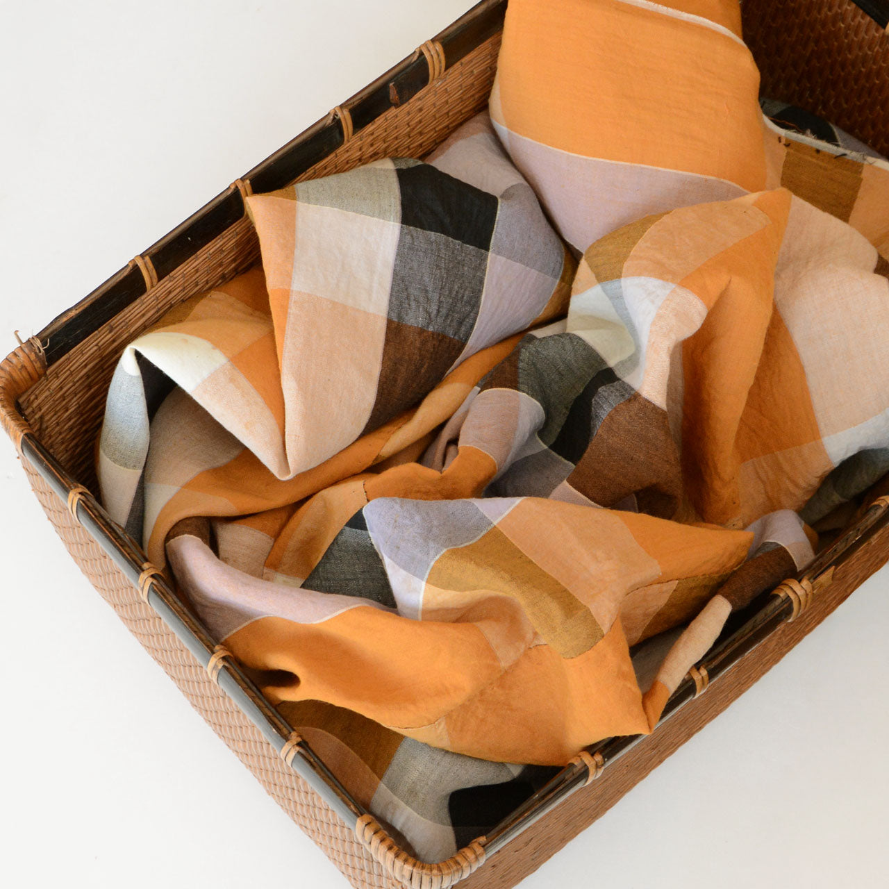 Vintage Japanese cotton futon cover fabric from the Mid-Showa period