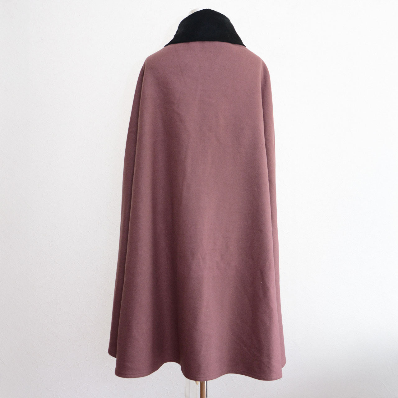 Taisho-era inspired wool coat with cape-style silhouette