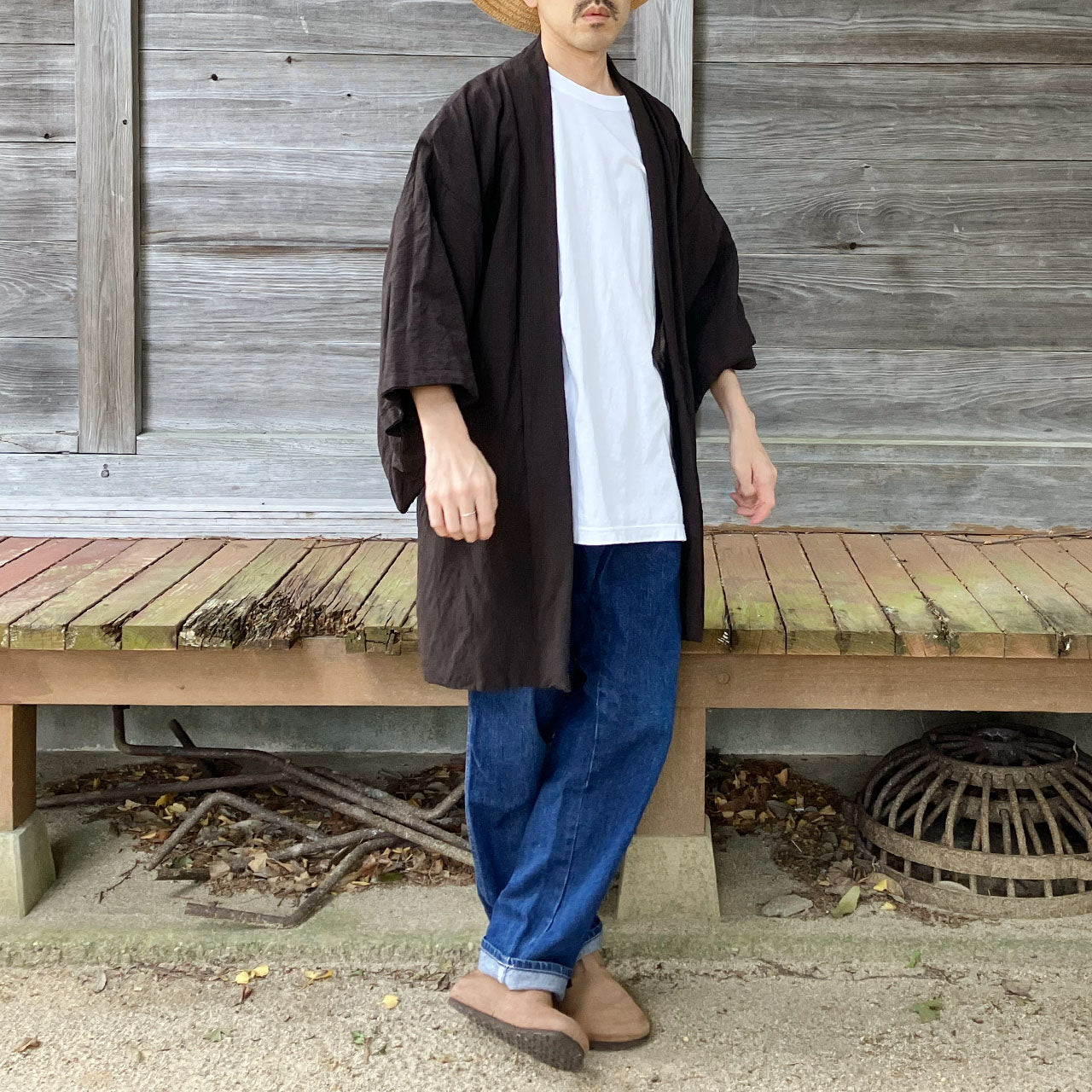 Semi-long haori jacket offering casual layered look