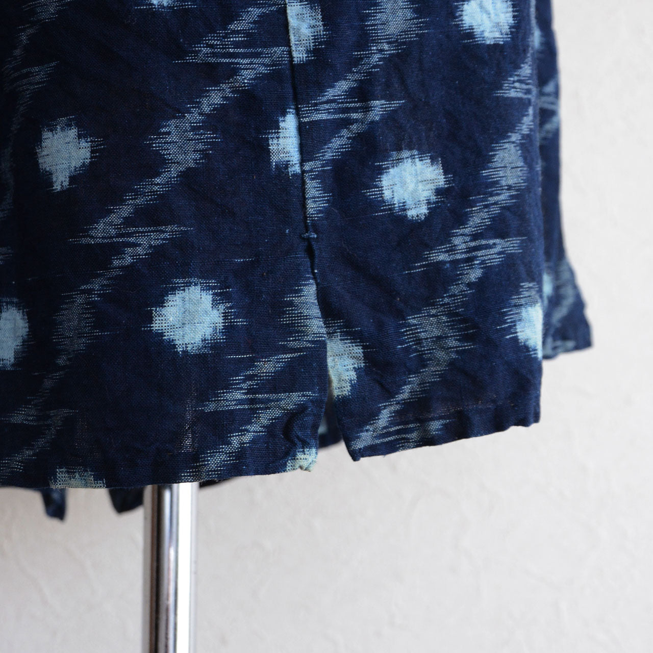 Japan vintage indigo kasuri cotton noragi textile