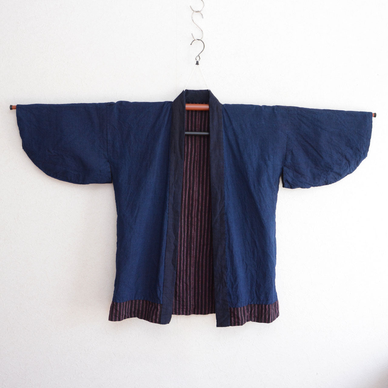 A cotton Japanese workwear piece expressing the balance between utility and aesthetic sensibility.