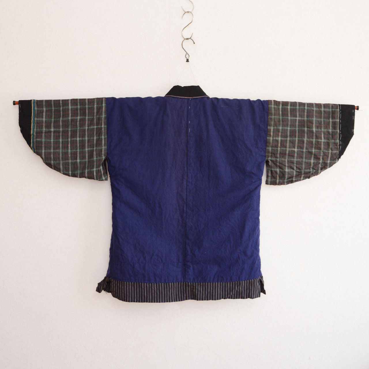 Traditional Japanese noragi work garment in cotton