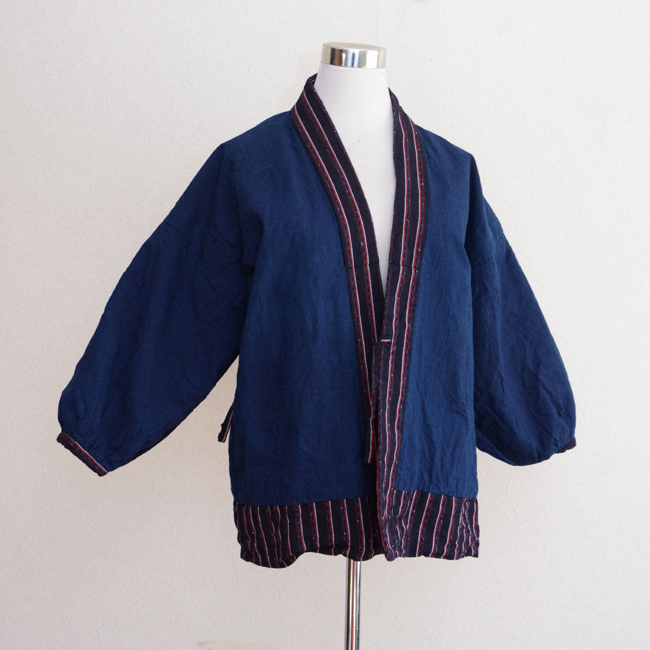 Japanese vintage noragi uwappari garment made of cotton textile