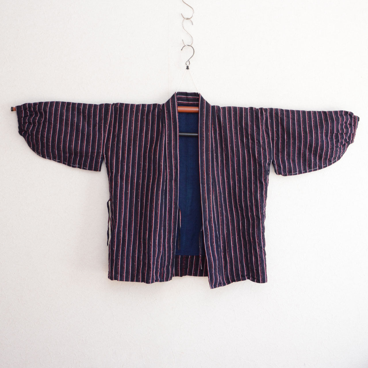 Japanese vintage uwappari garment with cotton textile