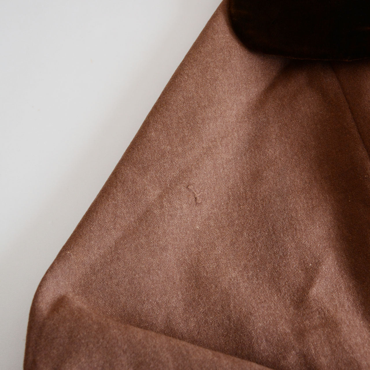 Historical mid-century Japanese wool cloak with versatile fashion appeal