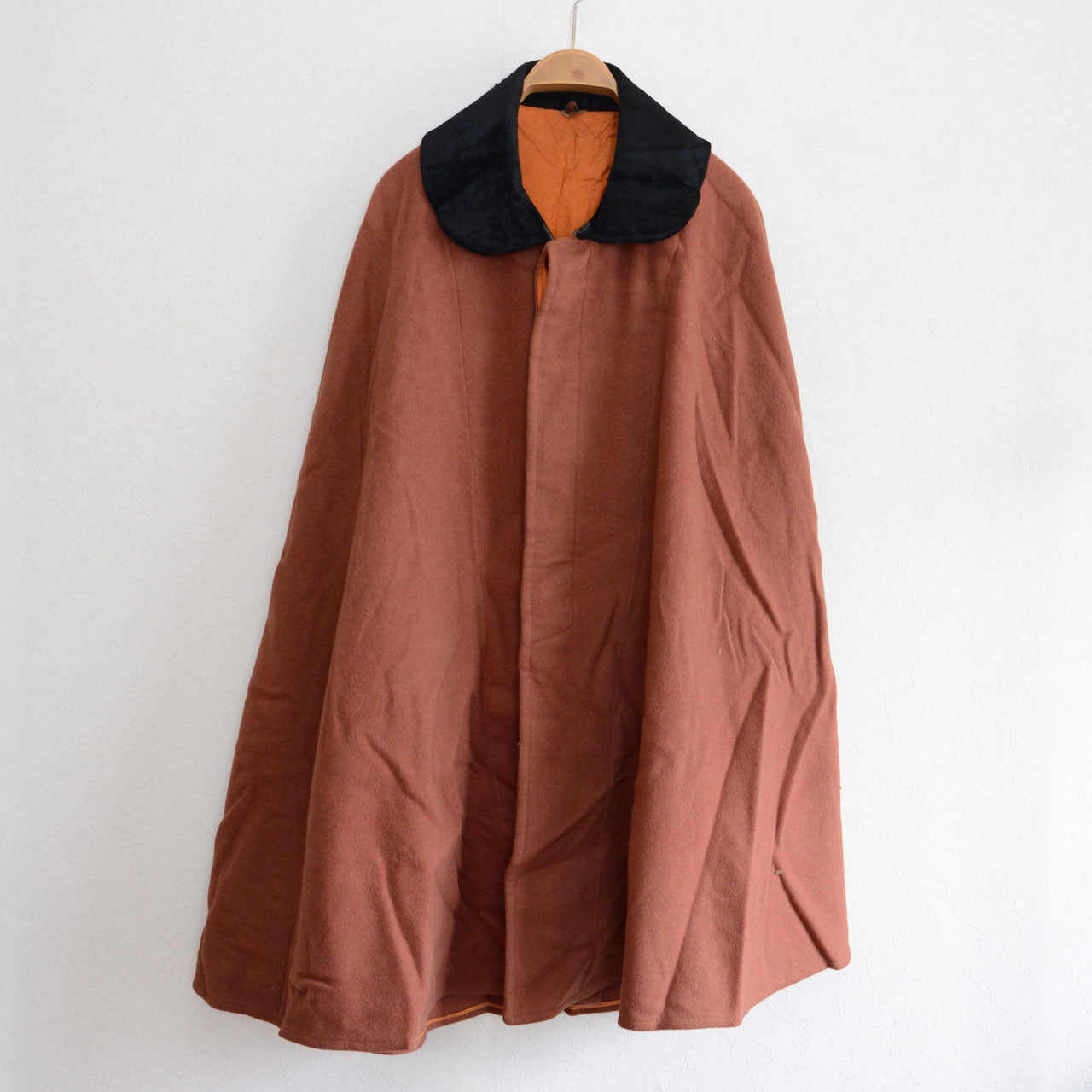 Traditional Japanese mantle reimagined for everyday fashion