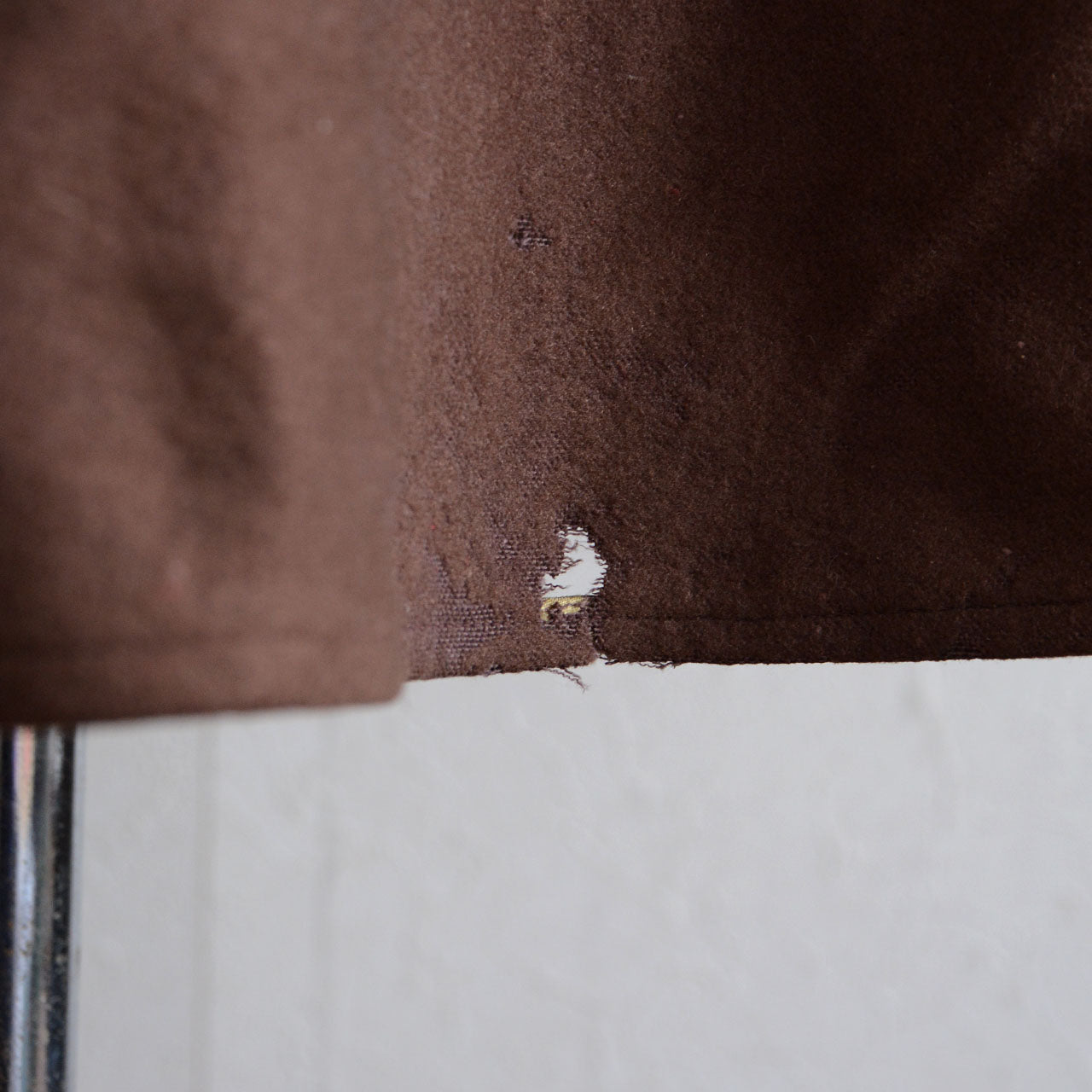 Collectible Japan vintage mantle—heritage outerwear with refined silhouette