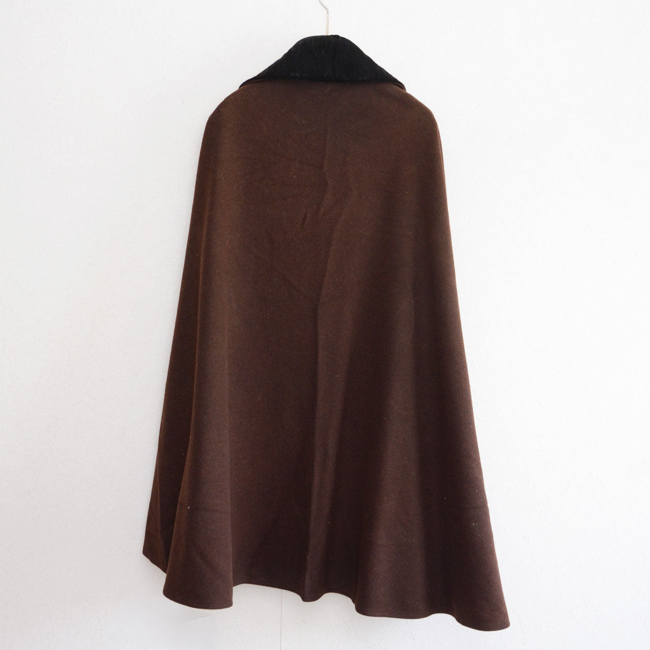 japanese vintage brown wool mantle back view