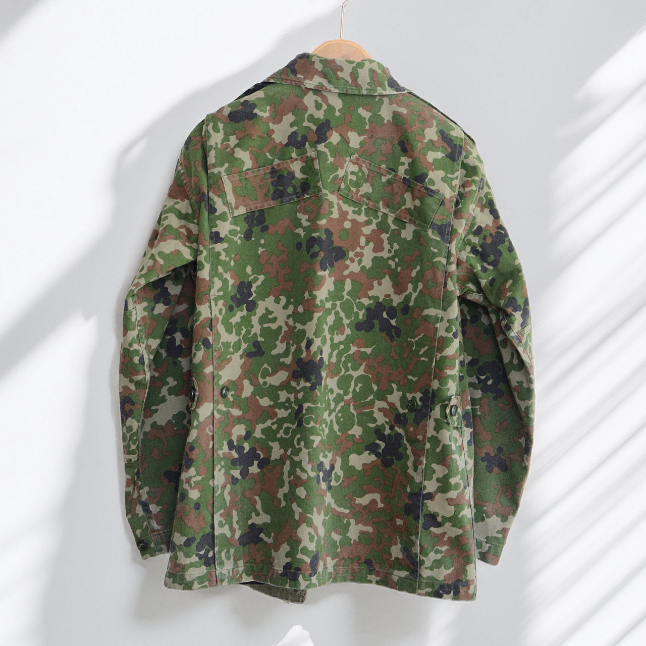 Rare Japanese military camo jacket with sleeve pocket