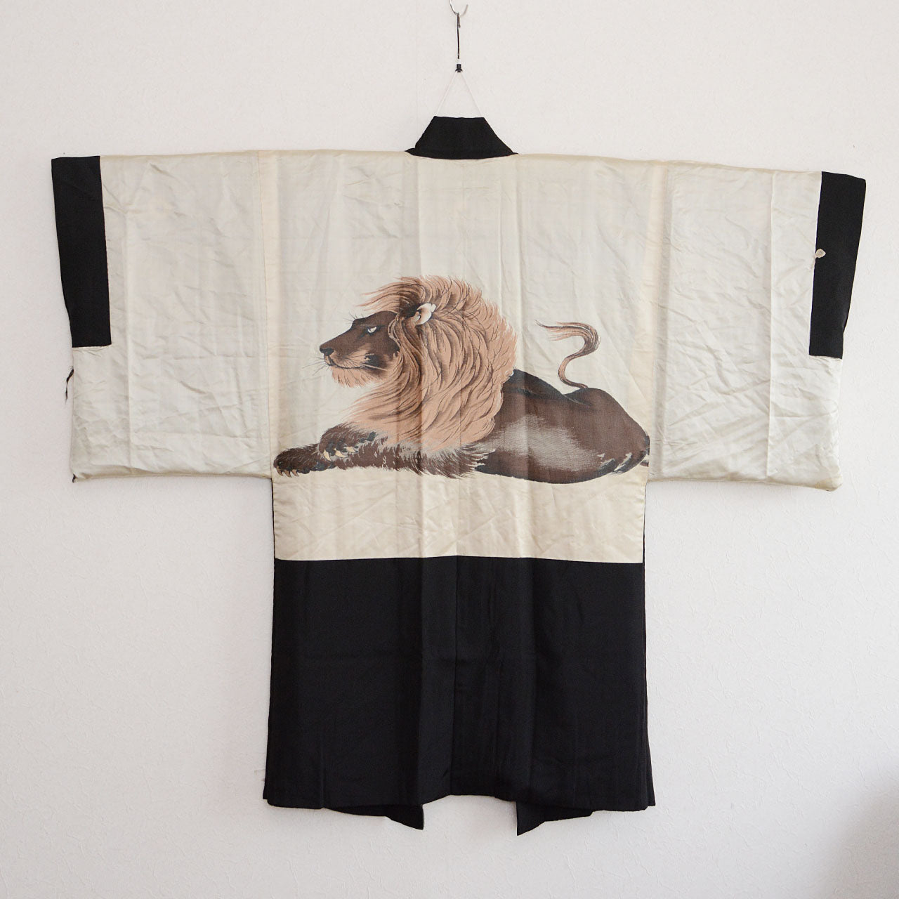Japanese Vintage Haori with Artistic Lining