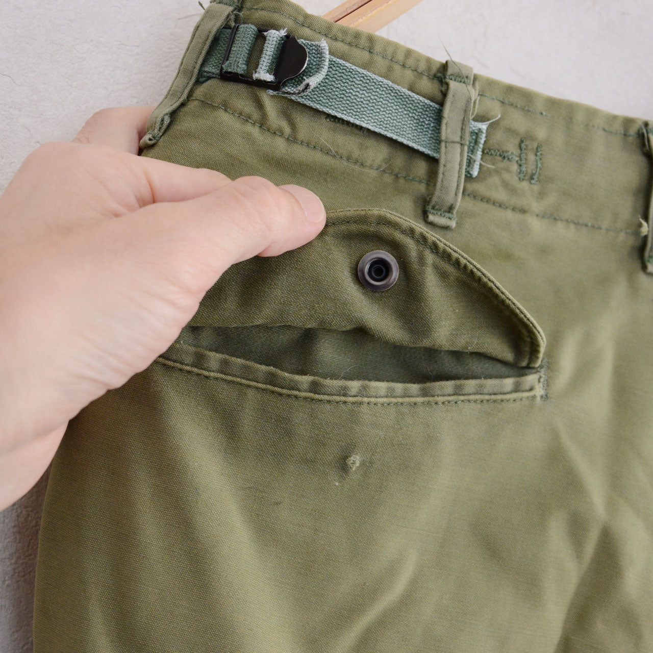 U.S. Army issue cargo pants, olive drab, wind-resistant sateen weave, 1974 military contract surplus