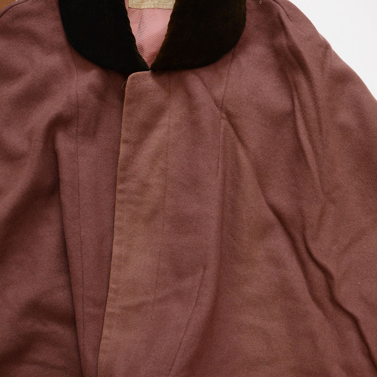 Retro-modern wool mantle for everyday style