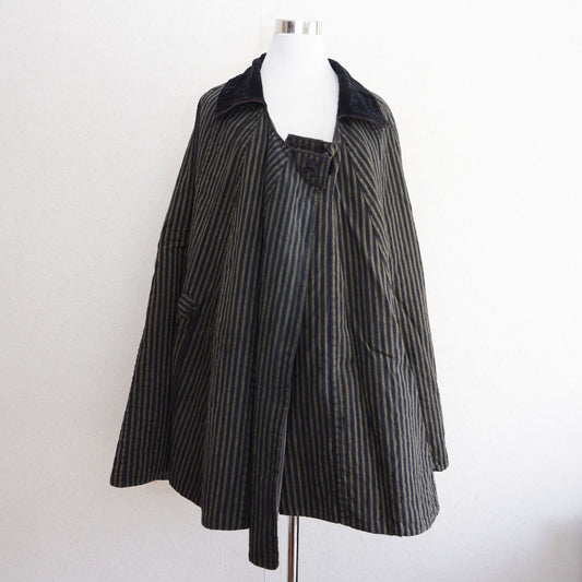 Meiji-Taisho era Japanese cotton dochu-kappa, striped pattern, cord ties, velvet collar
