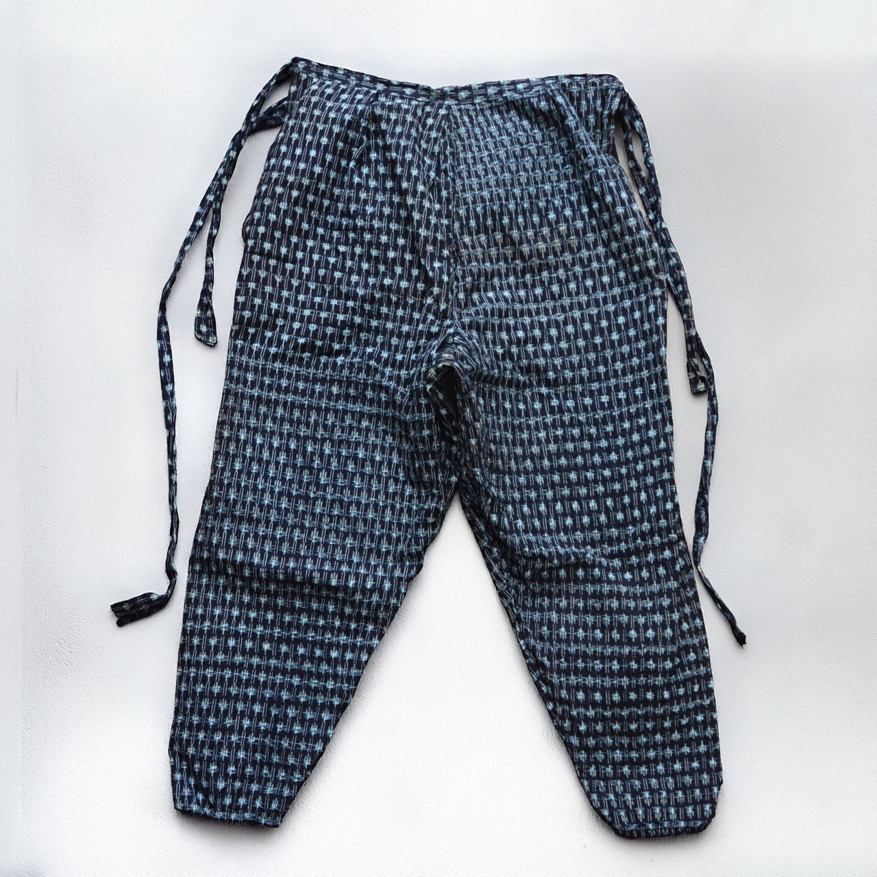 Indigo Bingo kasuri monpe pants, back view, tie waist, Showa-era Japan vintage workwear by YAMAKI