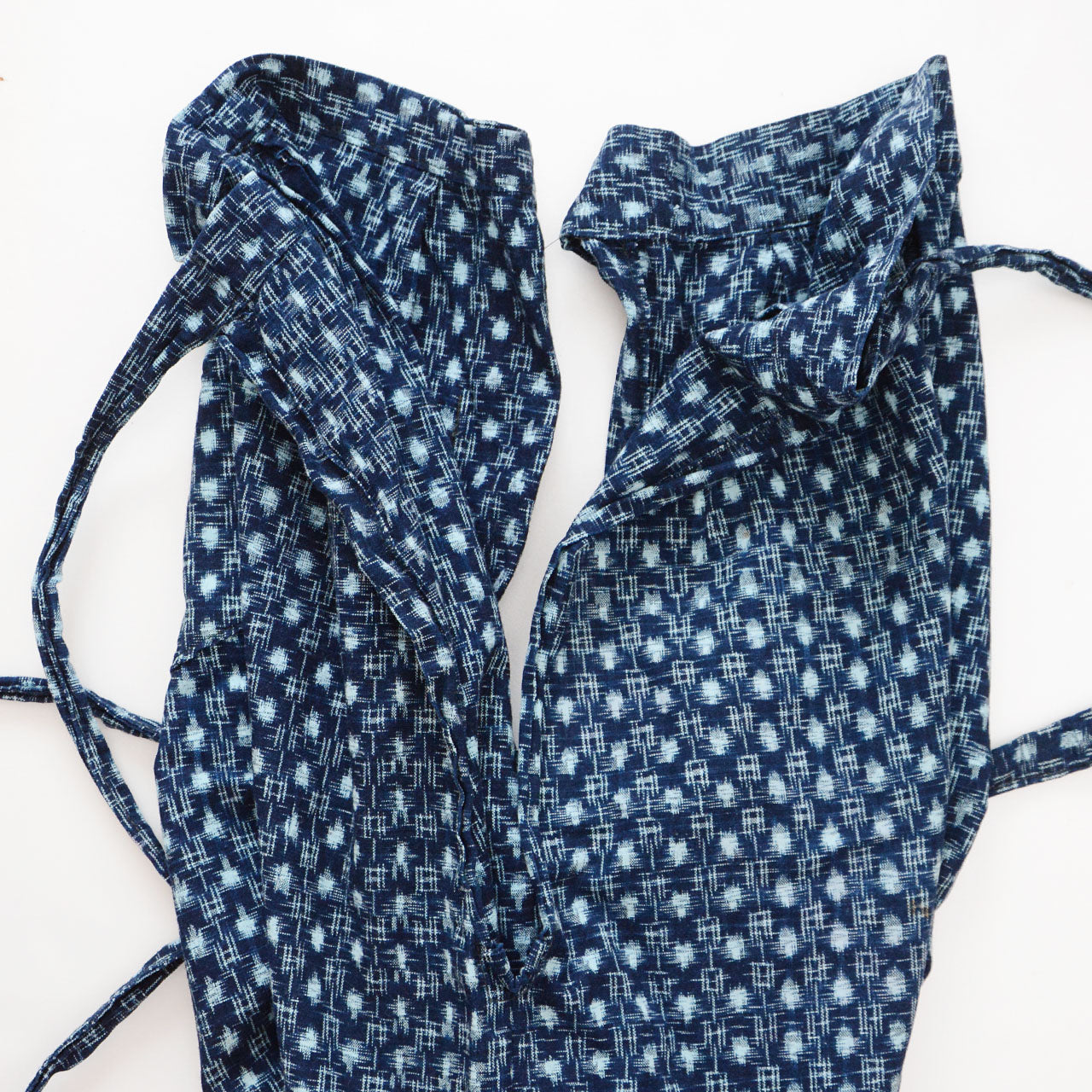 side slit detail, monpe-pants-indigo-kasuri-cotton-tohoku-japan-vintage