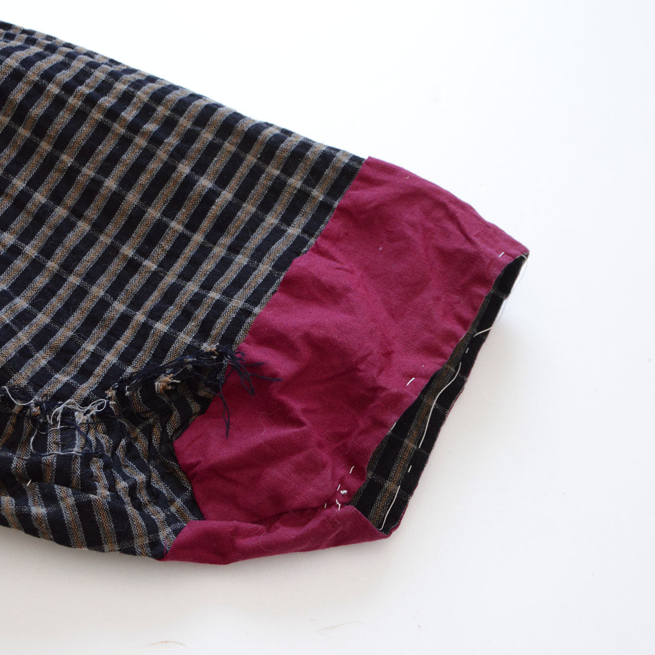Japanese folk textile, mid-Showa noragi, rare plaid cotton, indigo collar, slow fashion