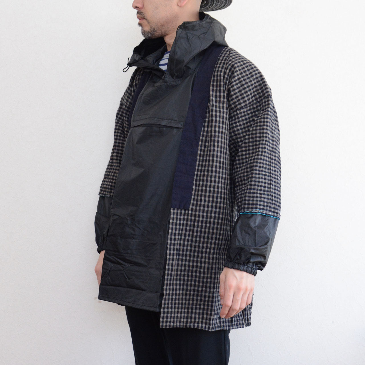 Japanese vintage noragi, cotton, plaid pattern, indigo collar, hand-stitched, sustainable fashion