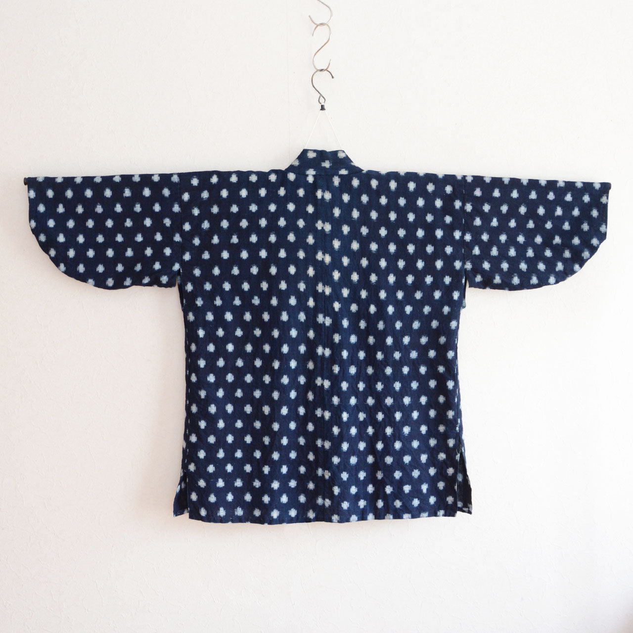 Traditional Noragi with snowflake kasuri motifs.