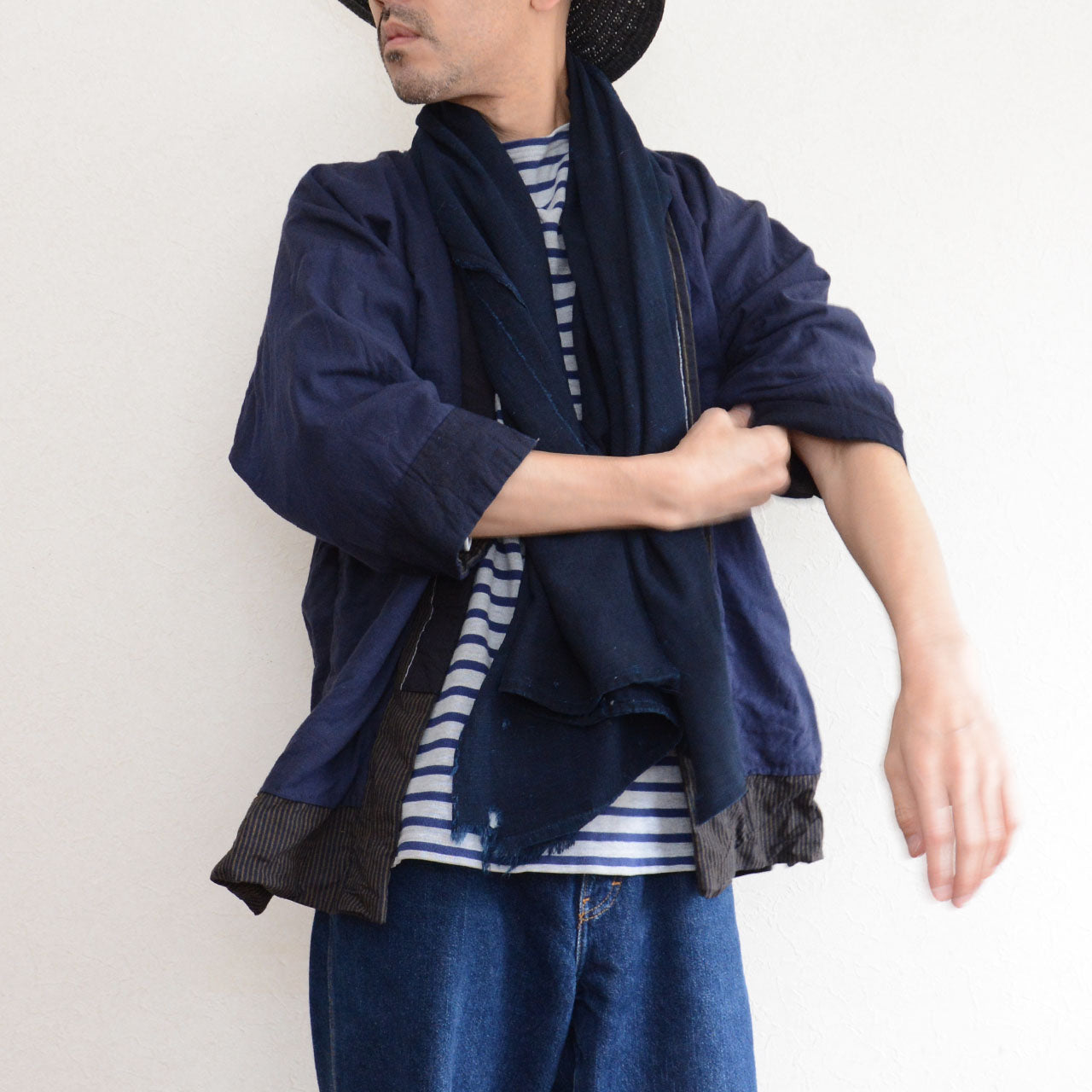 Durable and versatile Japanese noragi jacket made from cotton fabric
