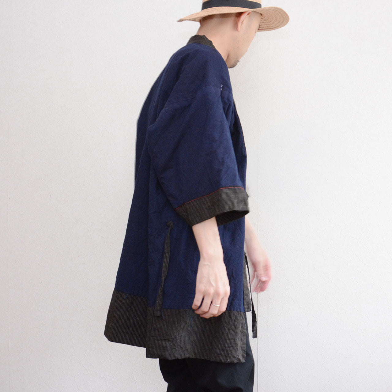 Noragi jacket, reversible stripe cotton, side back, model 171cm