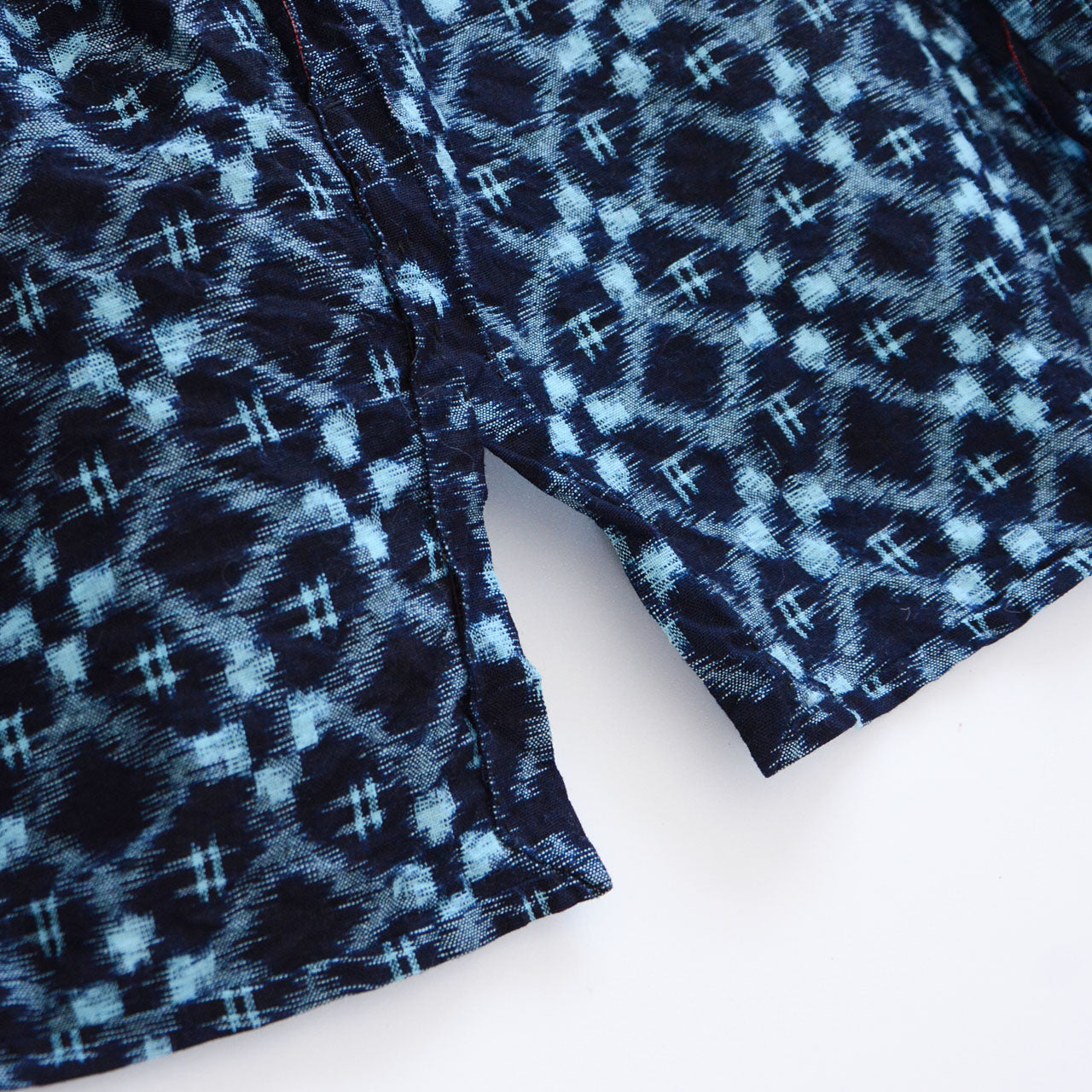 Vintage slow fashion noragi from Tohoku Japan in hand-sewn indigo kasuri cotton
