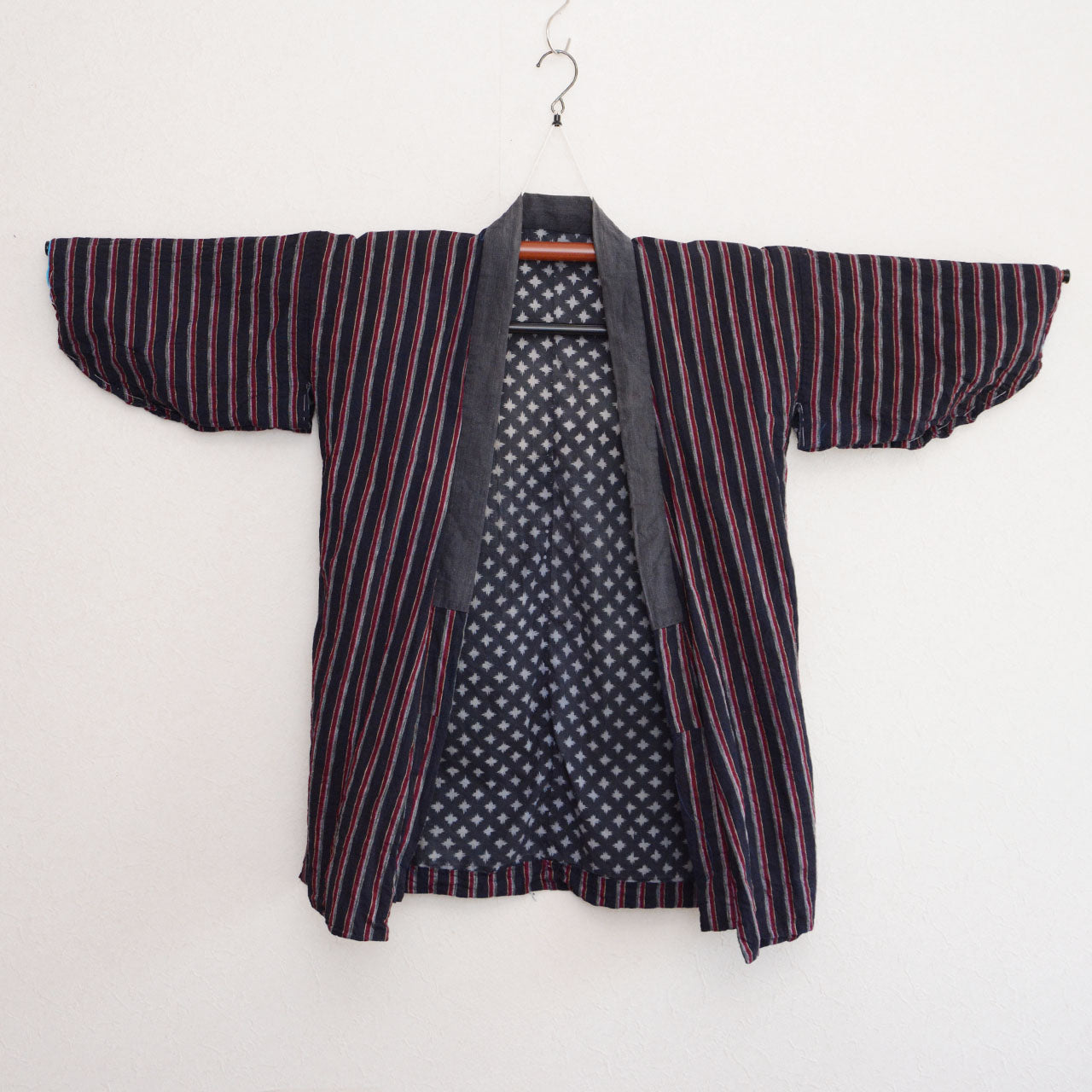 Handcrafted Noragi with subtle stripes and hidden patterned lining