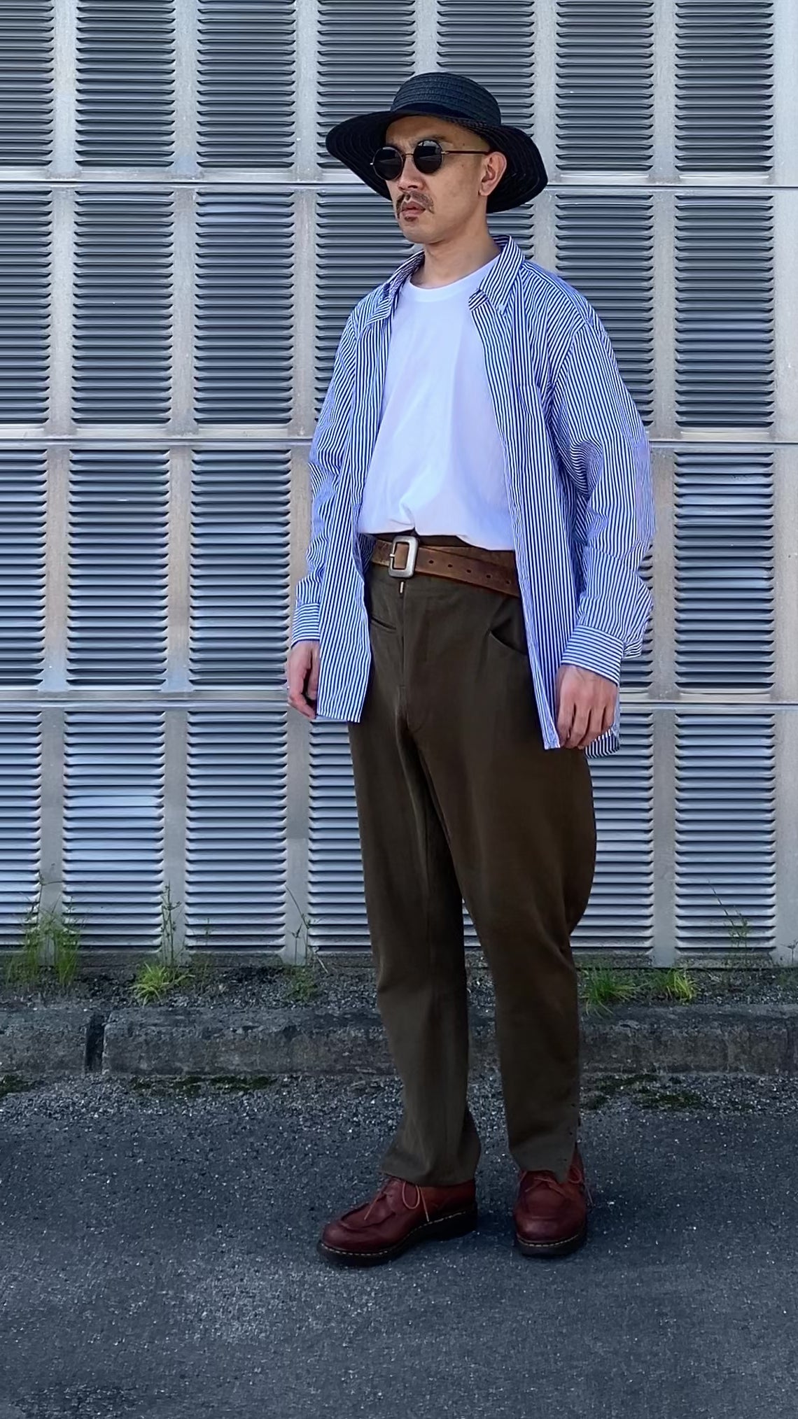Model walking in 1940s vintage jodhpurs, highlighting classic riding-inspired design.