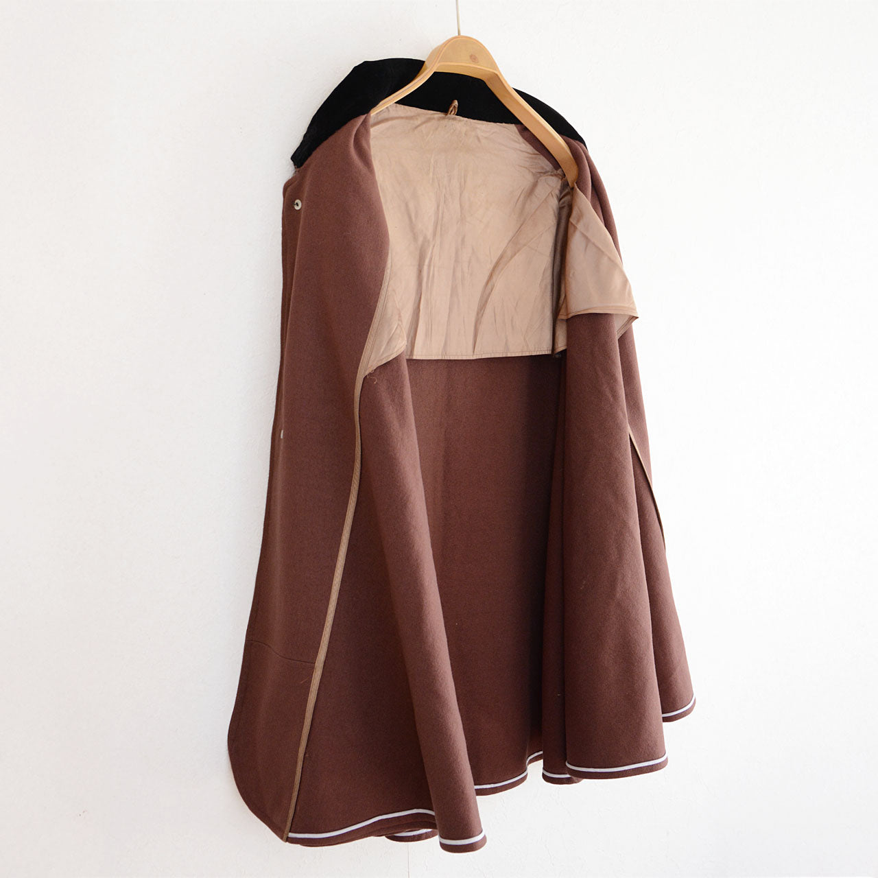 Vintage Japanese Tonbi Cloak – Early 20th Century Inverness Coat