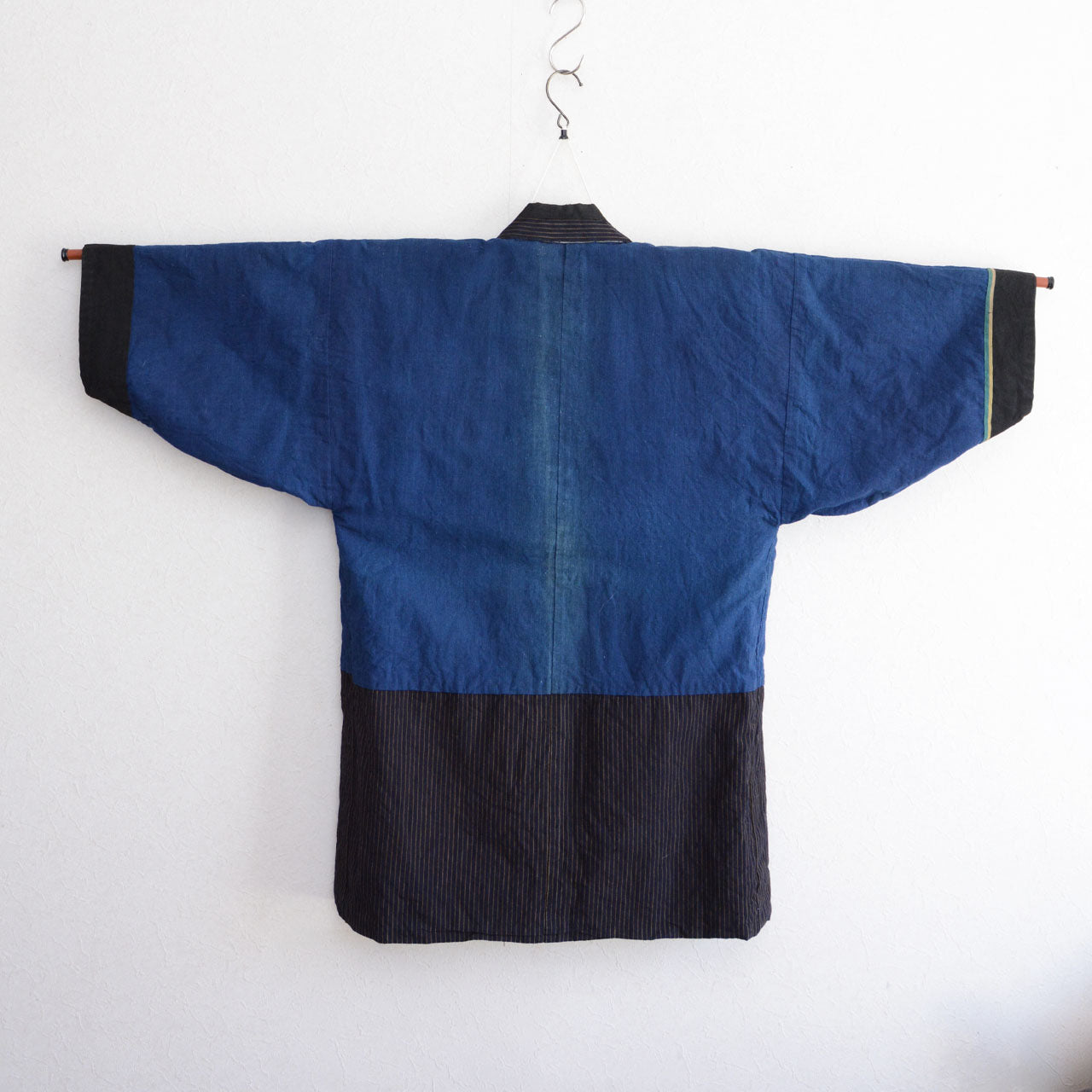Noragi jacket Japanese vintage cotton textile indigo fabric