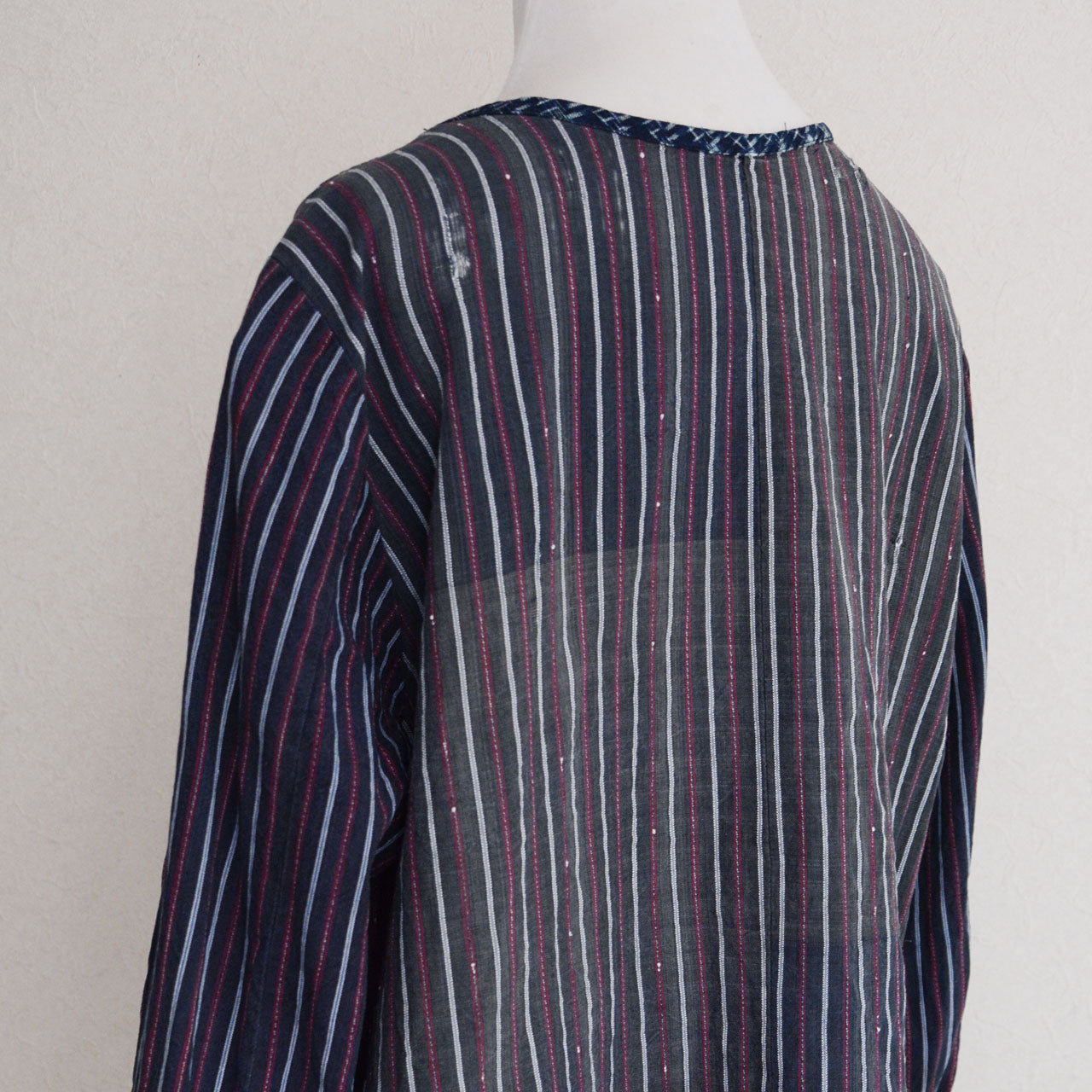Showa-era stripe cotton tunic, side and back detail, indigo kasuri neckline trim, vintage Japanese fabric