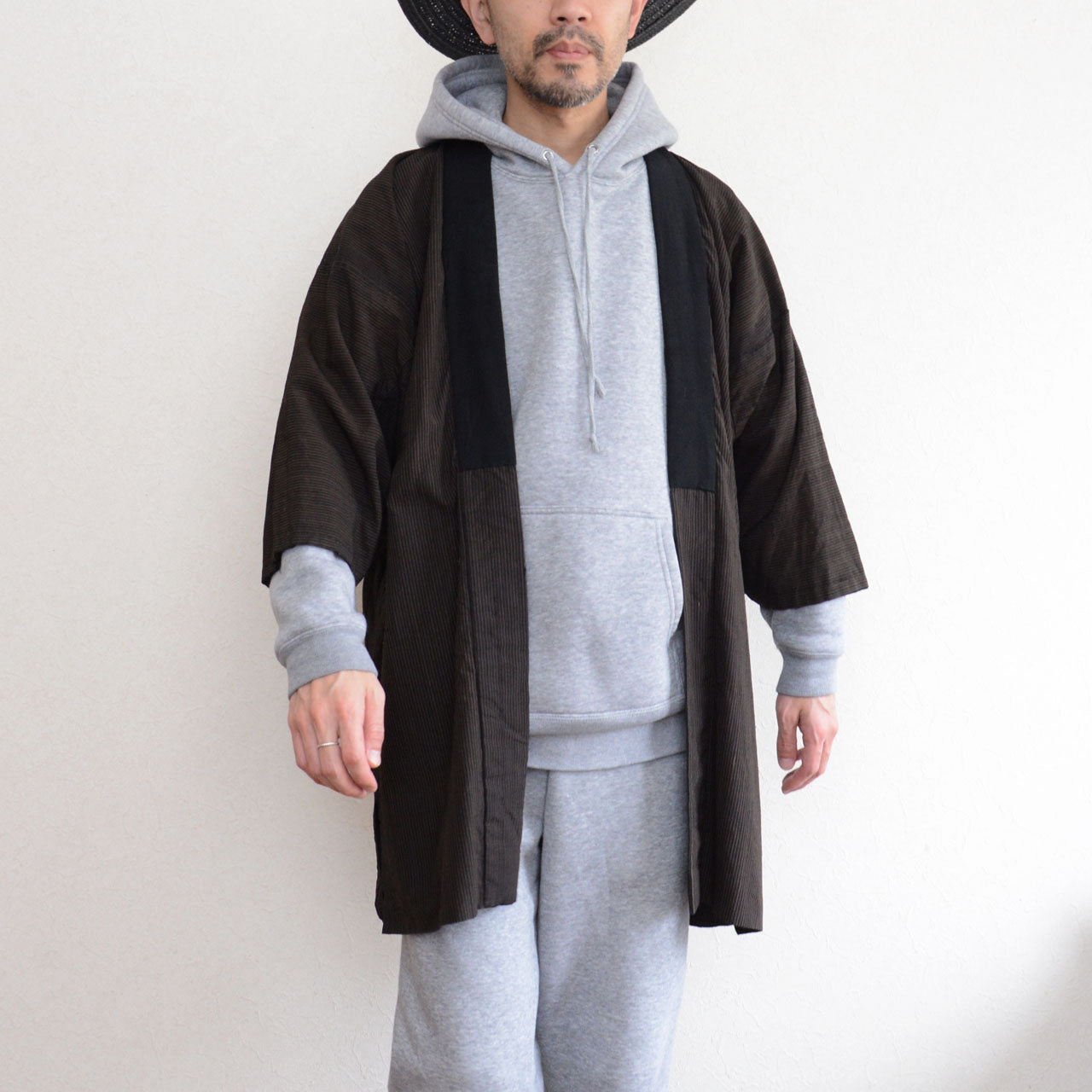 Japanese vintage noragi garment from the Showa period worn by a model