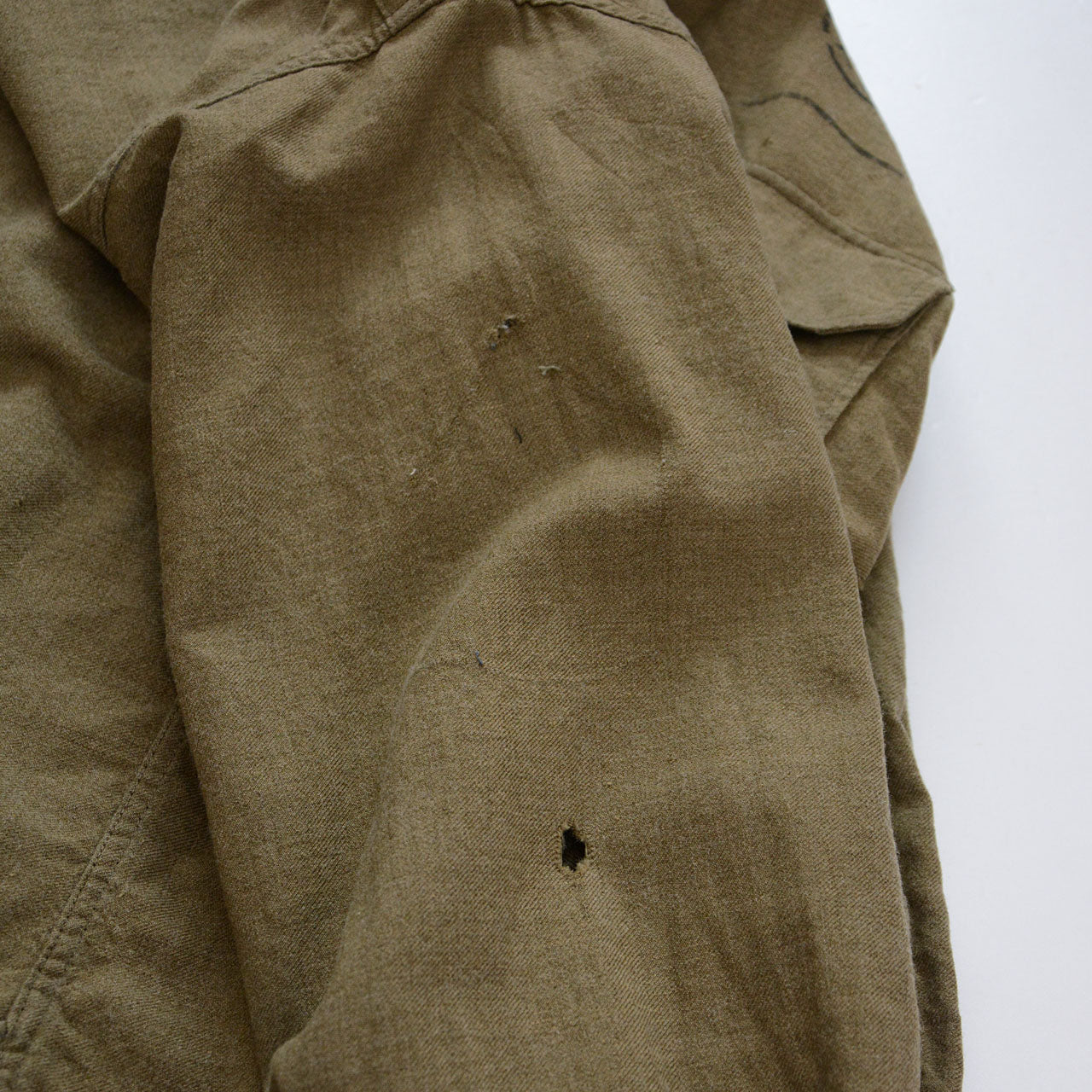 Classic 1940s U.S. Army work shirt with no epaulettes