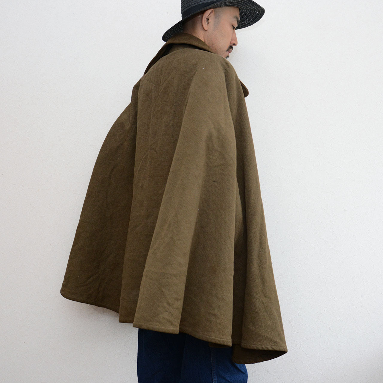 1940s Japanese wool mantle, street to classic style