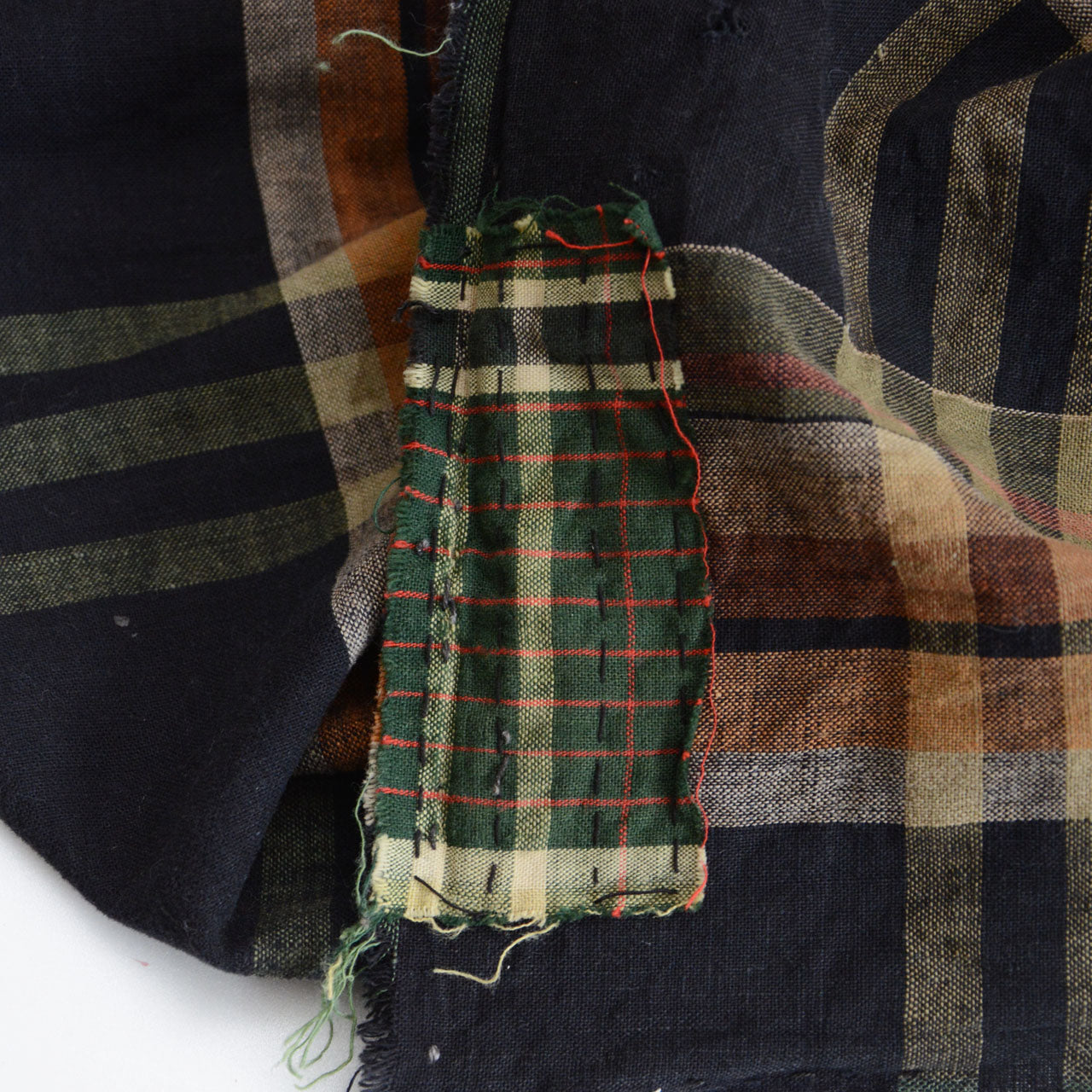 Soft cotton Boro fabric from early to mid Showa era with black-check pattern.