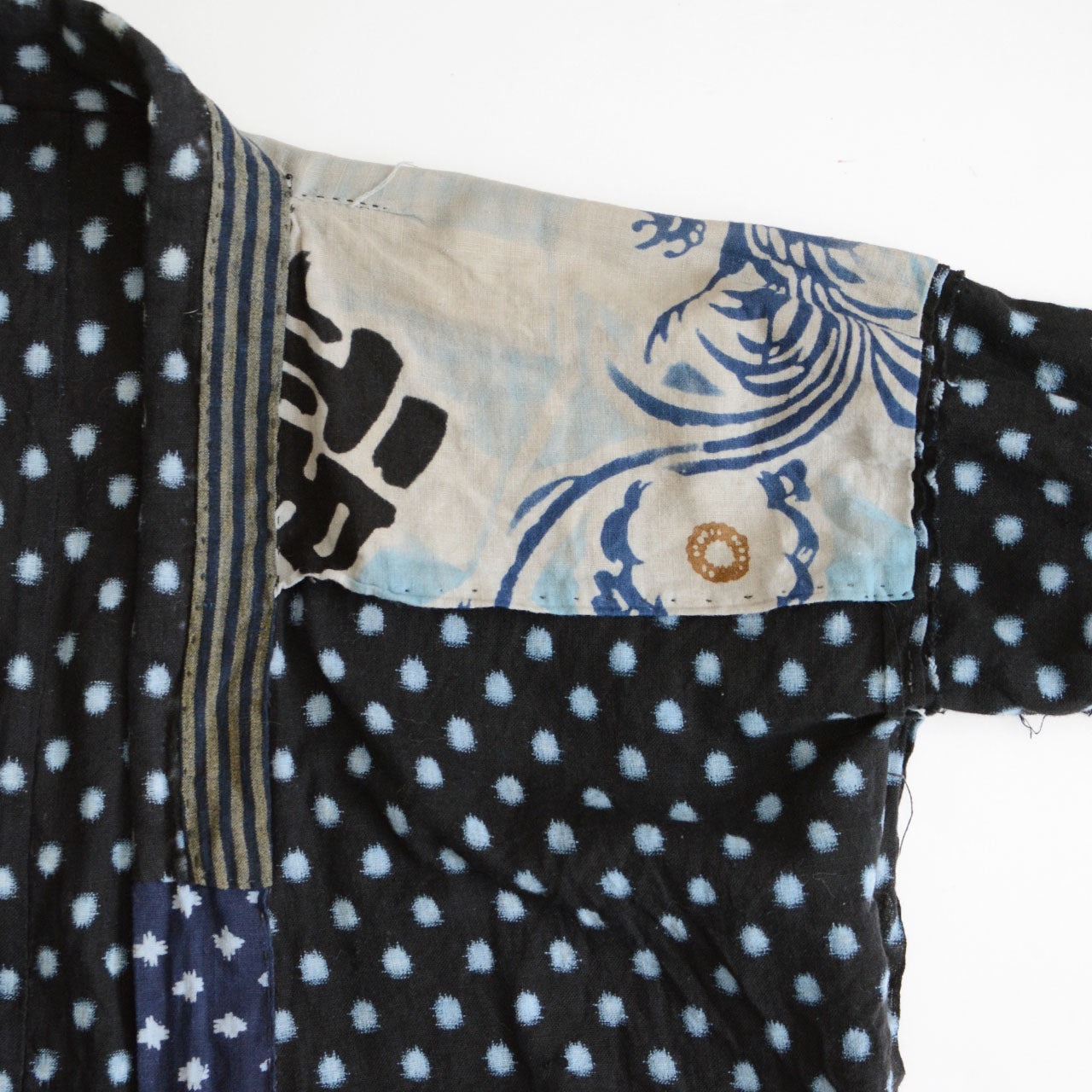 Vintage noragi cotton workwear jacket with yukinko kasuri textile pattern