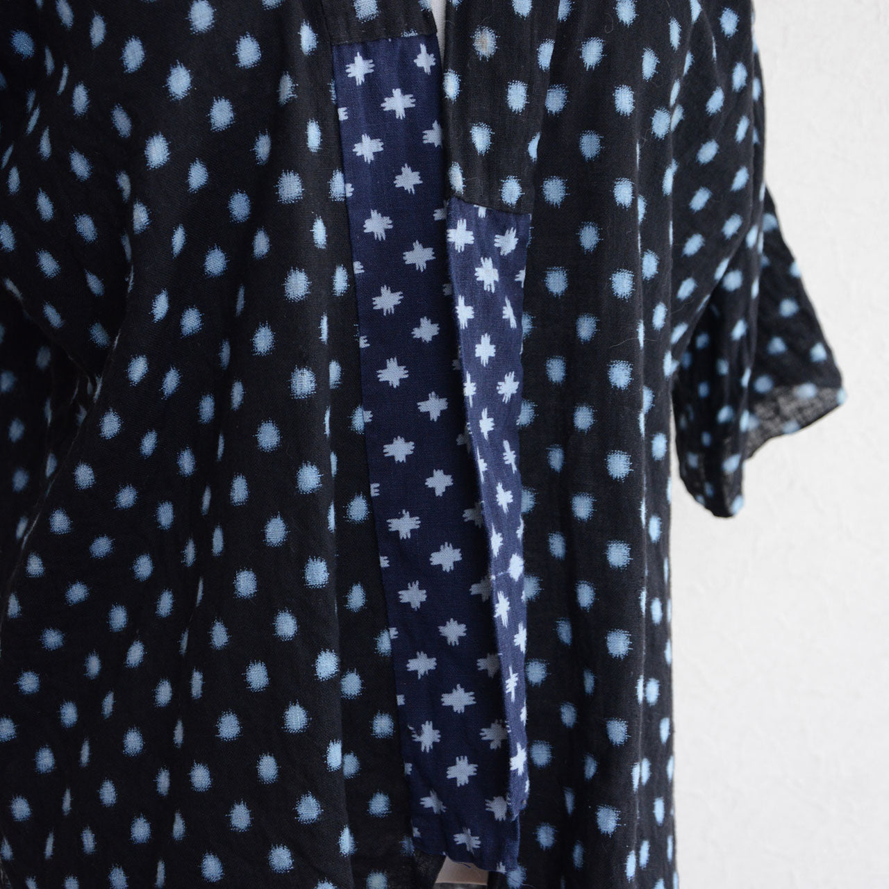 Vintage noragi jacket made of cotton yukinko kasuri and kasuri pattern fabrics