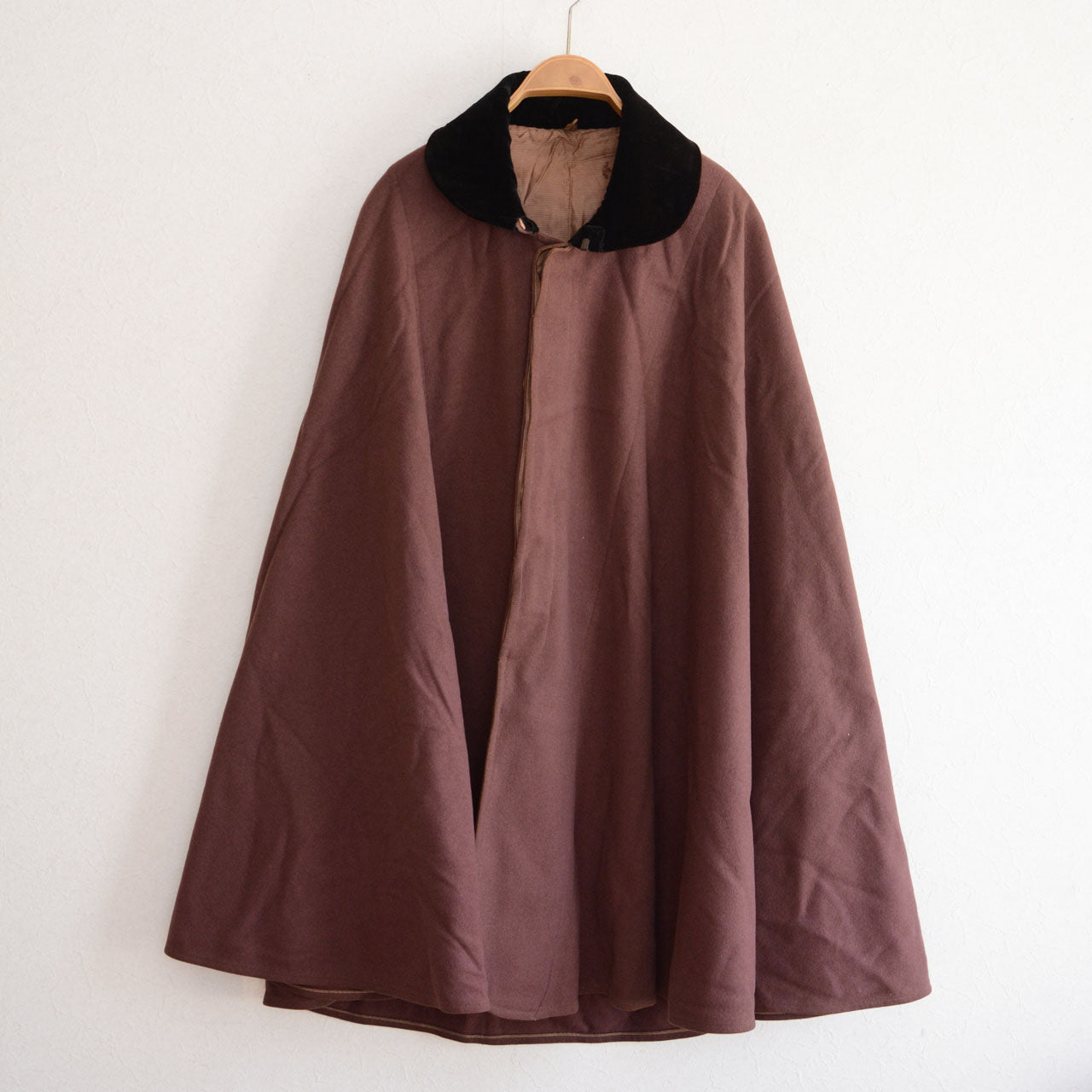 Vintage Japanese wool cape outerwear with relaxed drape